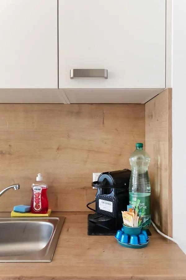 Helles, Neues Dg Apartment Mit Blick Zum Donauturm Vienna Austria